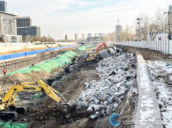 通惠河通州段水环境综合治理二期工程施工现场